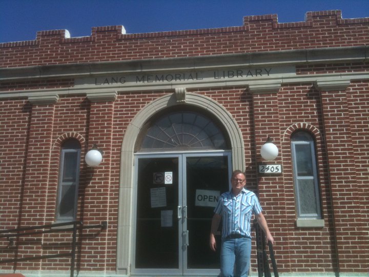 Lang Memorial Library